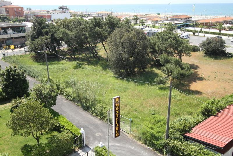 Hotel Montecarlo Lido di Camaiore Dış mekan fotoğraf